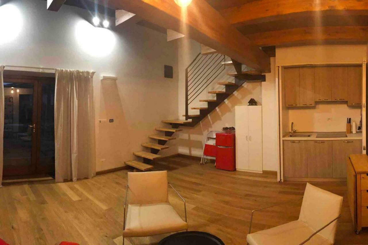 הוילה פינרולו Casa Di Miele מראה חיצוני תמונה