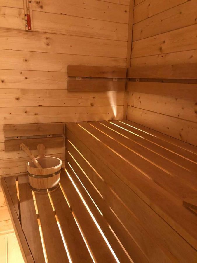 הוילה פינרולו Casa Di Miele מראה חיצוני תמונה