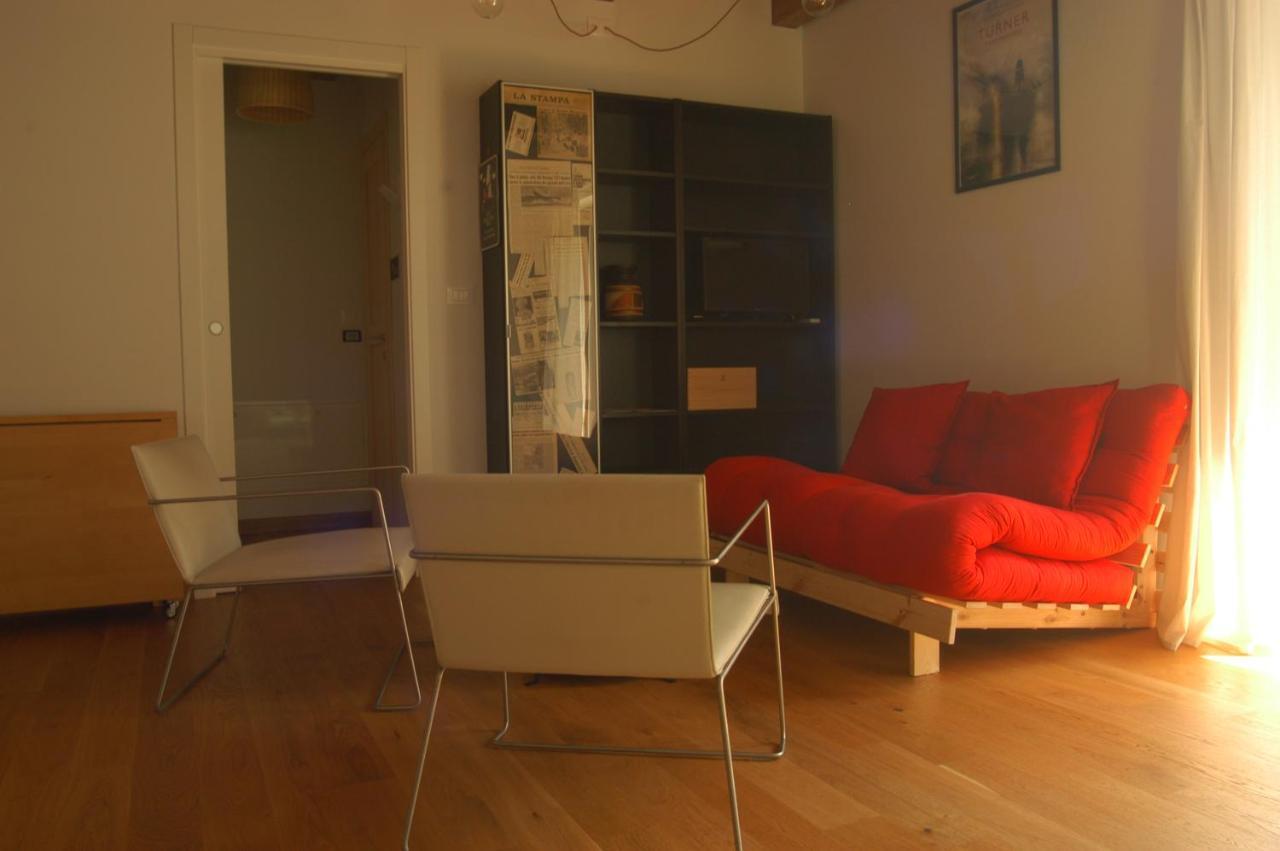 הוילה פינרולו Casa Di Miele מראה חיצוני תמונה